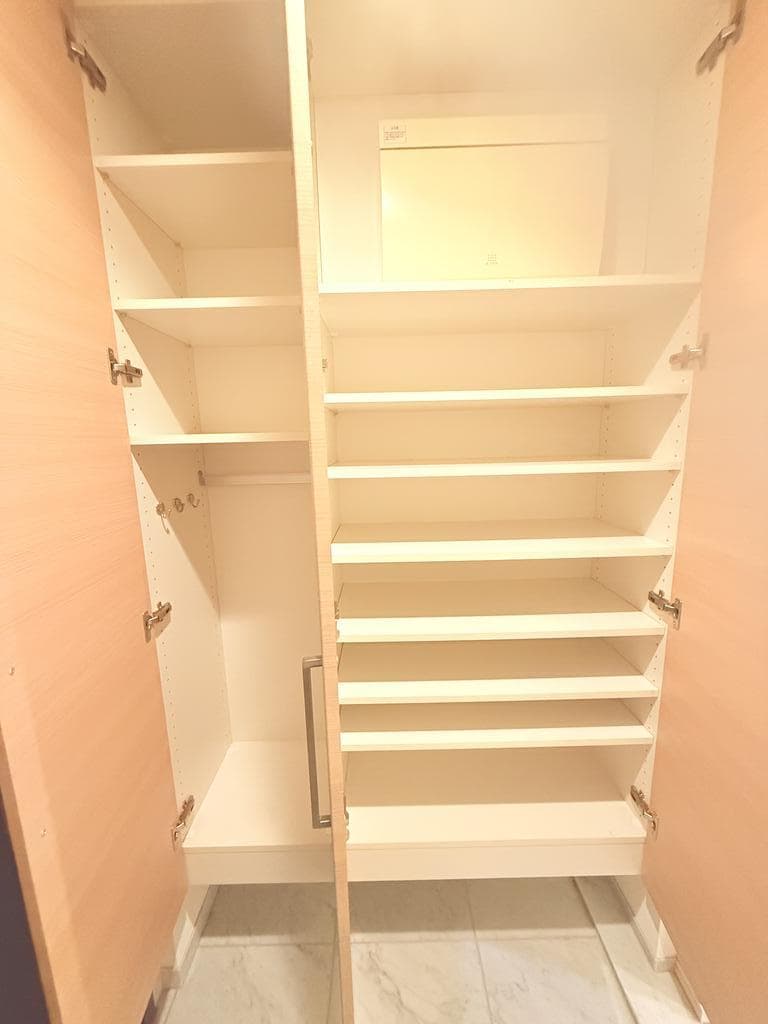 その他設備 収納豊富なクローゼット